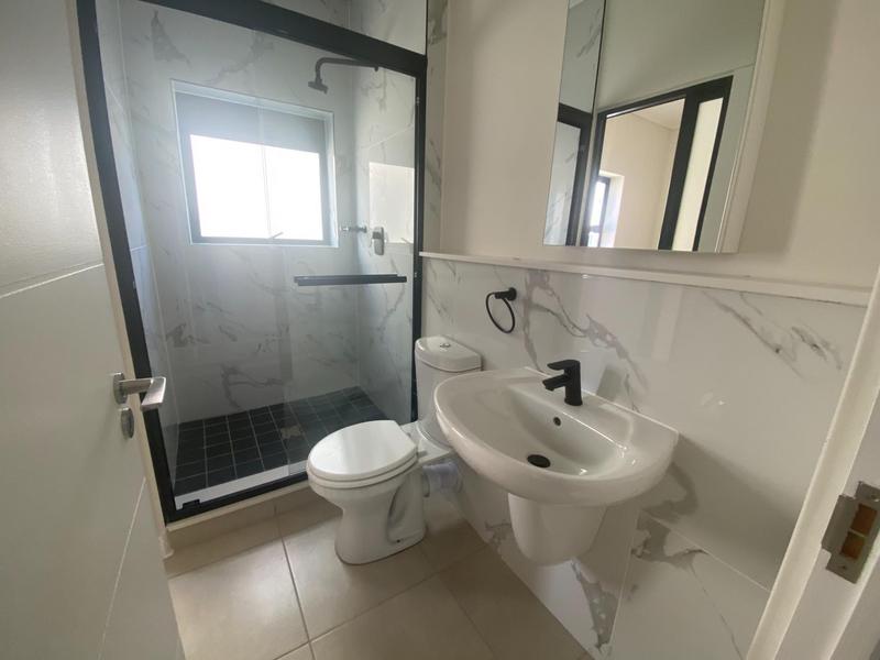 To Let 2 Bedroom Property for Rent in Richwood Western Cape